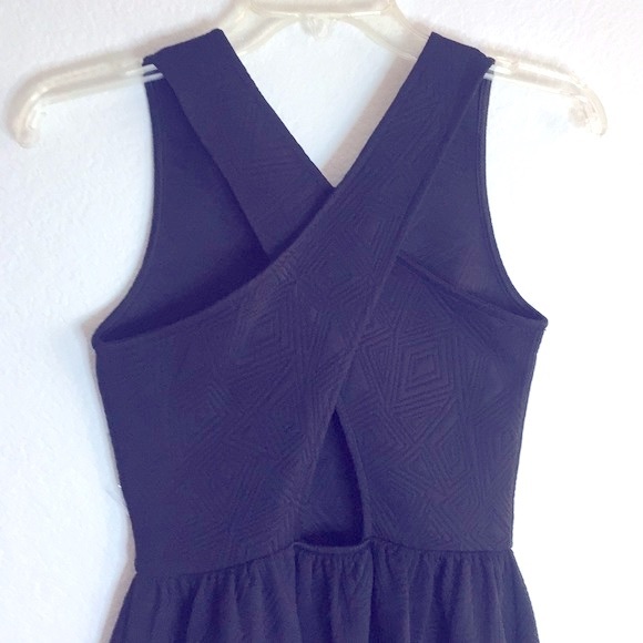 CHARLOTTE RUSSE Mini Black dress teardrop open back - Picture 7 of 10